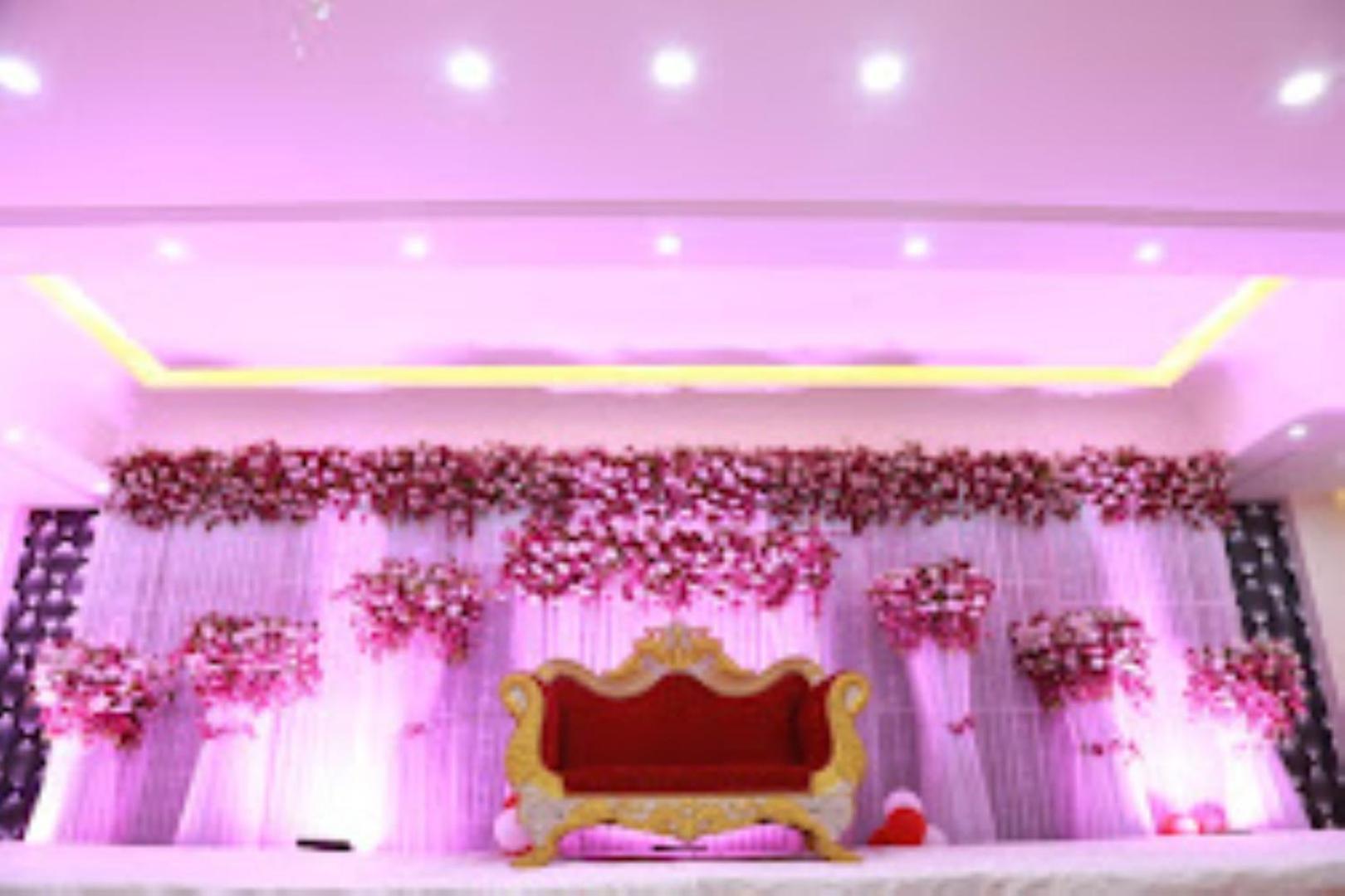 Guru Dev Palace Hotel & Lawn,Ayodhya Bagian luar foto